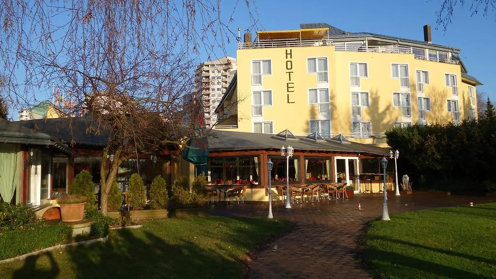 Rheinsberg Am See Hotel Berlin 4*,